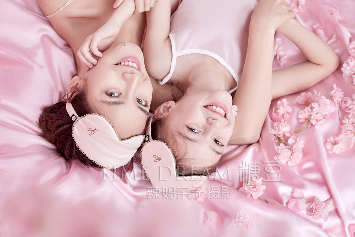 亲子照-蜜糖亲子系列-粉色睡衣